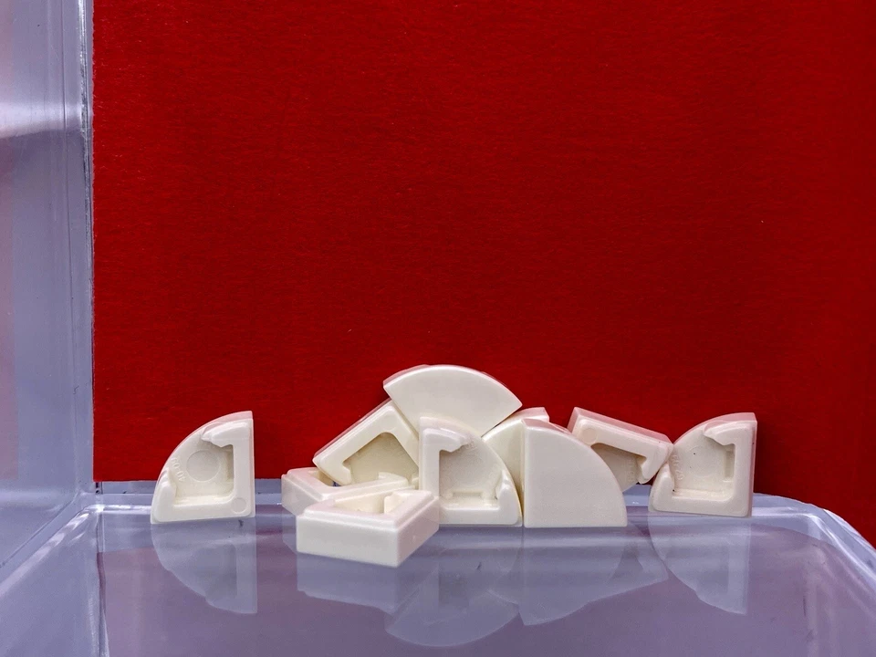 Lego Parts Lot x (10) Ct ~ White Tile, Round 1 x 1 Quarter ~ No 25269 - Image 1 of 1