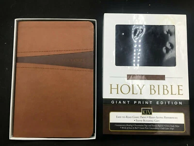 Nelson KJV Holy Bible Giant Print Edition (Toffee Leathersoft, 2011) With Box - Image 1 of 4
