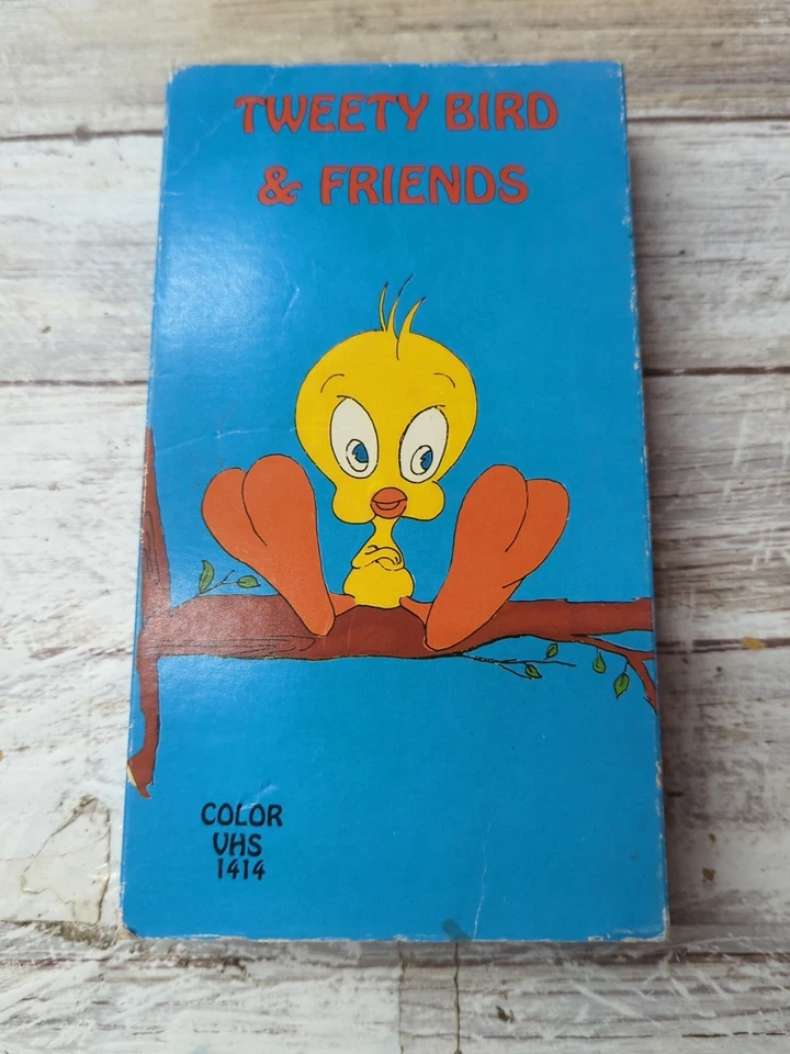 VHS - Tweety and Friends:Tale Two Kitties, An Itch in Time, Ding Dong Daddy~RARE - Image 1 of 3