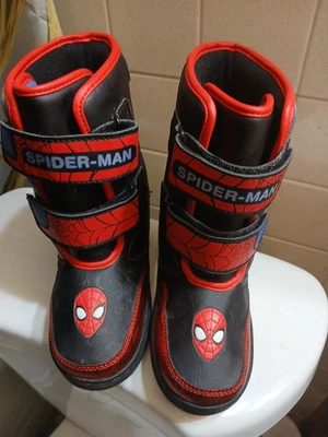 Spiderman Niños Pequeños Botas de Invierno Iluminadas Aisladas NUEVAS NUEVAS CON ETIQUETAS Talla 1 Foto 1 de 4