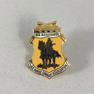 NEW US HORSE CAVALRY ASSOCIATION Metal Enamel Lapel Pin Pinback - Picture 1 of 4