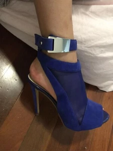Blue High Heals Guess size 5 woman. Evening Race Day - Picture 1 of 8