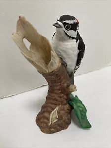 Lennox Downy Woodpecker Fine Porcelain Figurine 1989 - Picture 1 of 6