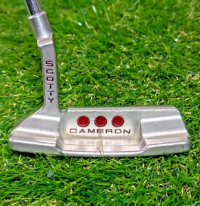**BONITO** Putter Scotty Cameron Studio Select Newport 2 hojas 34" diestro - Imagen 1 de 7