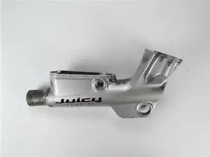 AVID JUICY 5 SL - SILVER - BRAKE LEVER BODY MASTER RESERVOIR SHELL LH OR RH - A - Picture 1 of 5