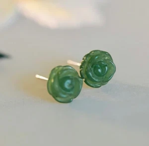 Natural Green Jade Stone Flower Stud Earrings Silver Vintage Women Earrings - Picture 1 of 8