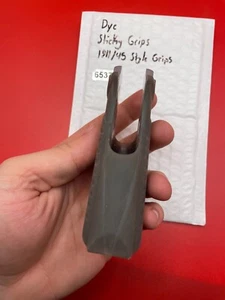 Dye Sticky Grips 1911/45 Style - Picture 1 of 4