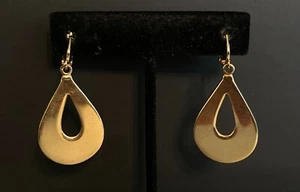 Pendientes de clip colgantes Sarah Coventry vintage tono dorado lágrima - Imagen 1 de 7