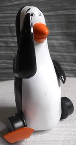 2002 Sony Wonder Music Entertainment Pinguin Schlag Gummifüße Räder 3 3/4" - Bild 1 von 7