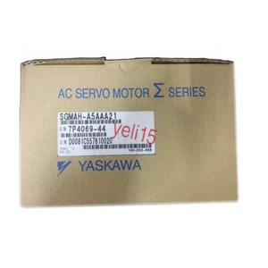 ONE   SGMAH-A5AAA21 Servo Motor SGMAHA5AAA21 New #F2 - Bild 1 von 4