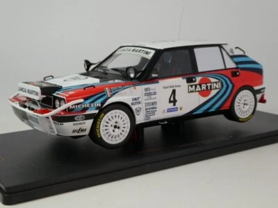 IXO Lancia Delta Integrale 16V MARTINI 4 Fiorio Safari 1990 1/18 18RMC139B.22 - Immagine 1 di 3