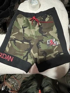 Pantalones Cortos para Sudar Nike Air Jordan Para Hombre Campamento Camuflaje Jumpman Talla M - Imagen 1 de 3