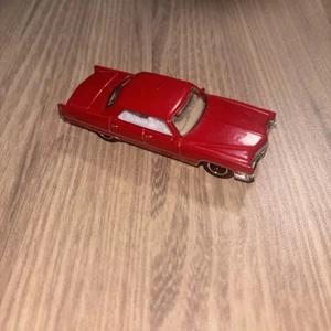 MATCHBOX 1969 CADILLAC SEDAN DEVILLE  RED 2007 WHITE INTERIOR C132A - Picture 1 of 5