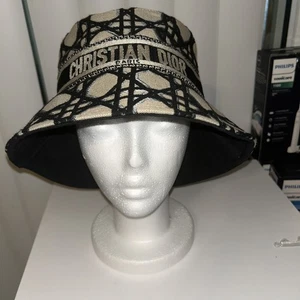 Christian Dior Hat for women or Men Women Unisex - Picture 1 of 4