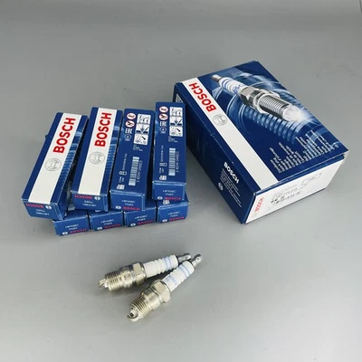 Bujías de itrio Bosch 7585 8 piezas para Ford F-150 250 Mercury Marquis Plymouth Foto 1 de 4