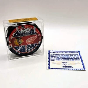 Chicago Blackhawks Kris Versteeg Autographed Hockey Puck With COA - Picture 1 of 2
