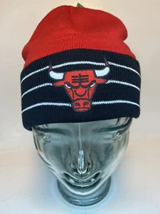 Neu Adidas NBA Chicago Bulls Beanie Mütze Bündchen Winter Strickmütze Einheitsgröße Neu mit Etikett - Bild 1 von 18