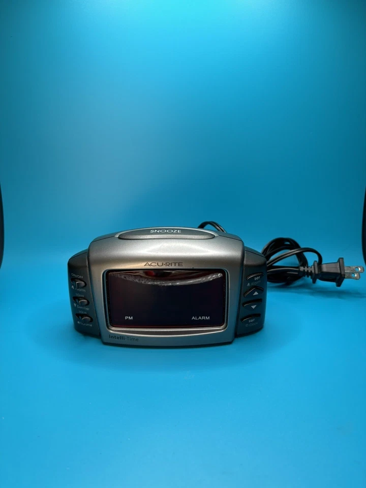 Acu-Rite 13030 Intelli-Time Alarm Clock With Adjustable Volume And Brightness - Image 1 of 4