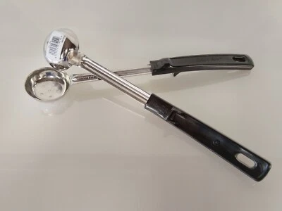 1-ounce perforated round Spoodle® utensil with black Grip Foto 1 de 2