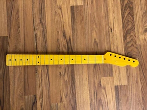21 Medium fret 1960s relic 9.5 C shaped Allparts Fender Licensed Maple Neck - Picture 1 of 2