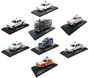 Lot de 8 Voitures de Police Anglaises 1/43 Ford Triumph Atlas Miniature Diecast