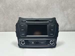 17 18 Hyundai Santa Fe AM FM Radio XM Single Disc MP3 Player 961804Z6504X OEM - Bild 1 von 6