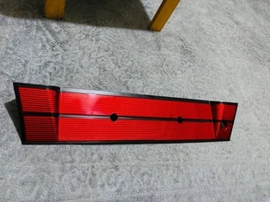 OEM BMW HELLA E34-M5 RED Heckblende License Plate Filler Trunk Reflector - Picture 1 of 7