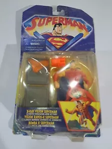 Neu in Verpackung Kenner DC Comics X-Ray Vision Superman 5" Figur mit Wurfarm - Bild 1 von 5