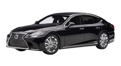 AUTOart 1/18 Lexus LS500h modellino auto interno nero mai usato mai aperto - Immagine 1 di 3