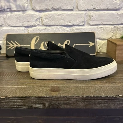 Women’s suede  slip on sneakers - Image 1 of 4
