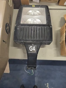 GE Lighting WM3QCEO-002 Evolve LED Black Outdoor Area Light 249W, 480V, 0.5A - Picture 1 of 2