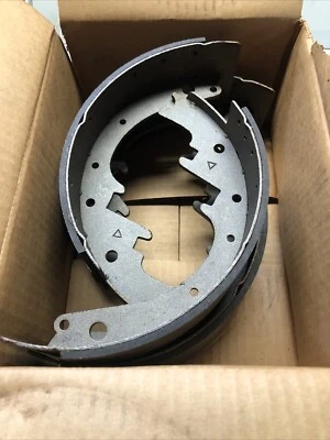 1958 LINCOLN BRAKE SHOES 11 Inch In Box 2061-24 - Image 1 of 4