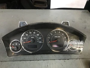 JEEP GRAND CHEROKEE WK 2005-2010 3.0CRD SPEEDOMETER INSTRUMENT CLOCKS 05172311AD - Picture 1 of 3