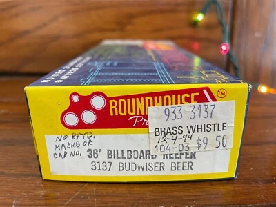 Roundhouse - HO Scale - 3137 - Budweiser Beer - 36' Billboard Reefer Car - Image 1 of 4