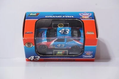 Revell Collection - 1/64 - #43 GOODY'S BOBBY HAMILTON NASCAR MODEL DIECAST - Image 1 of 4