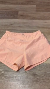 Athleta girl size 8/10 run the world 3" short - Picture 1 of 3
