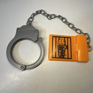 Monopoly 2017 edición Cheaters puños de mano de plástico pieza de repuesto - Imagen 1 de 2