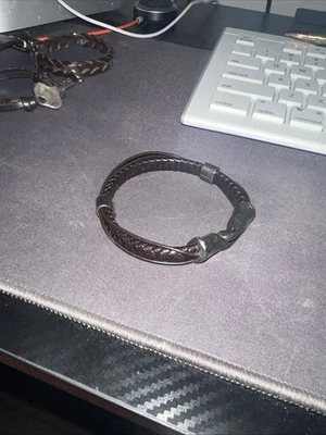 Pulsera de cuero UnoDe50 Foto 1 de 2