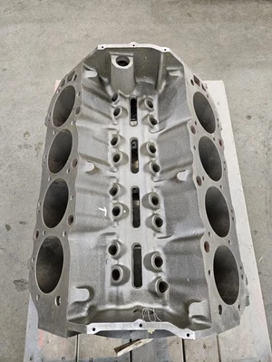 1969 Chevrolet 427/390 cavalos-vapor 3963512 data K-30-8 LC Chevy 512 bloco crack - Imagem 1 de 4