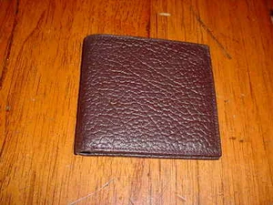 GELDBÖRSE BRAUN GENARBTES LEDER FALTBAR NEU  - Bild 1 von 2