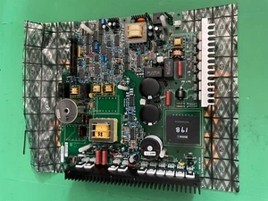 Hochfrequenzgenerator Platine 884-0153-000 - Adiana Hochfrequenzgenerator - Bild 1 von 1