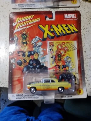 Johnny Lightning 1/64 Marvel X-MEN The Uncanny Die Cast Replica with Card - Image 1 of 3
