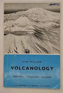 New Zealand Volcanology Central Volcanic Region by B. N. Thompson, L. O. ... - Imagen 1 de 3