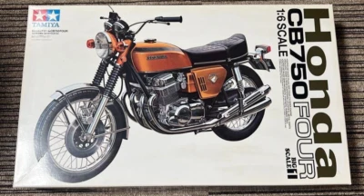 Tamiya 16001 Honda Dream Cb750 Four scala 1/6 non assemblato dal Giappone - Immagine 1 di 3