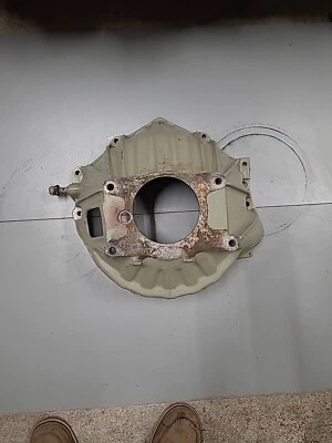 1973-84 CHEVROLET GMC c10 k10 k5 k30 manual trans Aluminum bell housing 460486 - Image 1 of 4