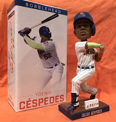 Yoenis Cespedes SGA 2017 New York Mets Bobblehead Statue Figurine NIB 8/19/2017 Cover
