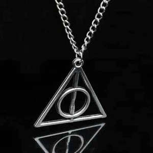 Harry Potter Regalos Reliquias de la Muerte Símbolo Collar Reliquias Collar Colgante NUEVO - Imagen 1 de 2