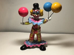 Vintage papier-mâché clown Riding a skateboard - Picture 1 of 5