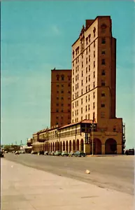 Galveston Texas Buccaneer Hotel Street View Unposted Postcard - Picture 1 of 2