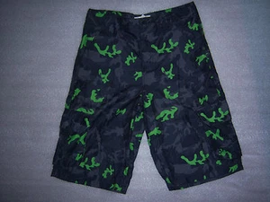 OP OCEAN PACIFIC BOYS Black Green Color BOARD SHORTS SWIM TRUNKS SIZE 18 NEW - Picture 1 of 5